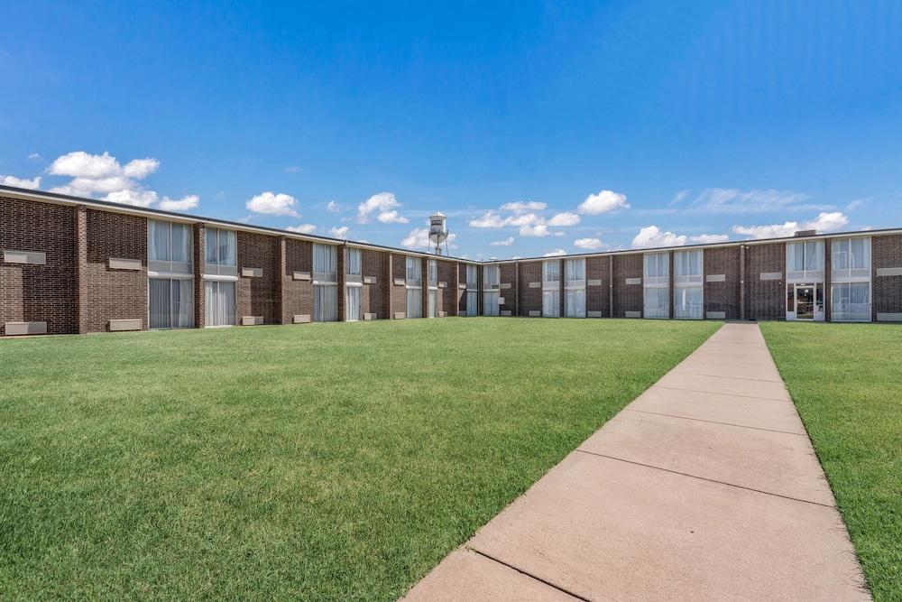 Days Inn By Wyndham Oklahoma City Bricktown المظهر الخارجي الصورة